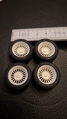 Modellbausatz räder reifen - räder,