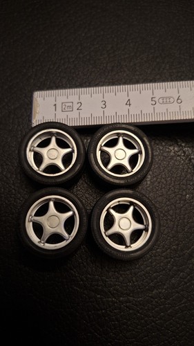 Modellbausatz räder reifen - modellbausatz,