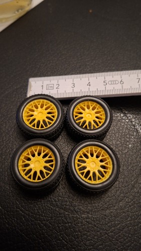 Modellbausatz räder reifen - modellbausatz,
