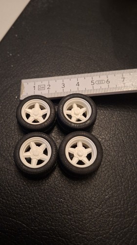 Modellbausatz räder reifen - räder,