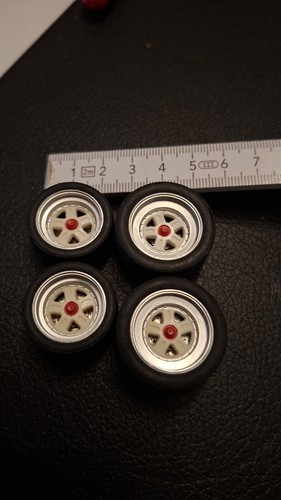 Modellbausatz räder reifen - räder,