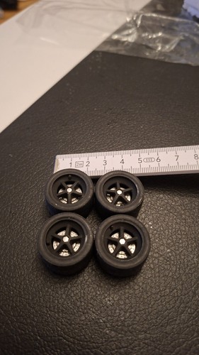 Modellbausatz räder reifen - räder,