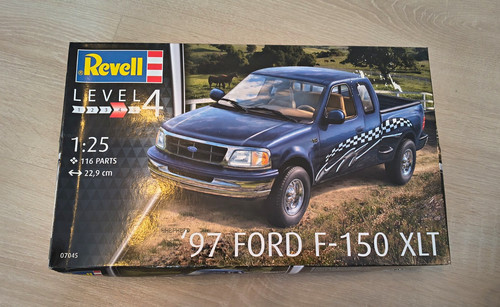 Revell 07045 ford - revell, "97