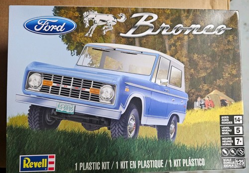 Revell ford bronco 25 - ford,